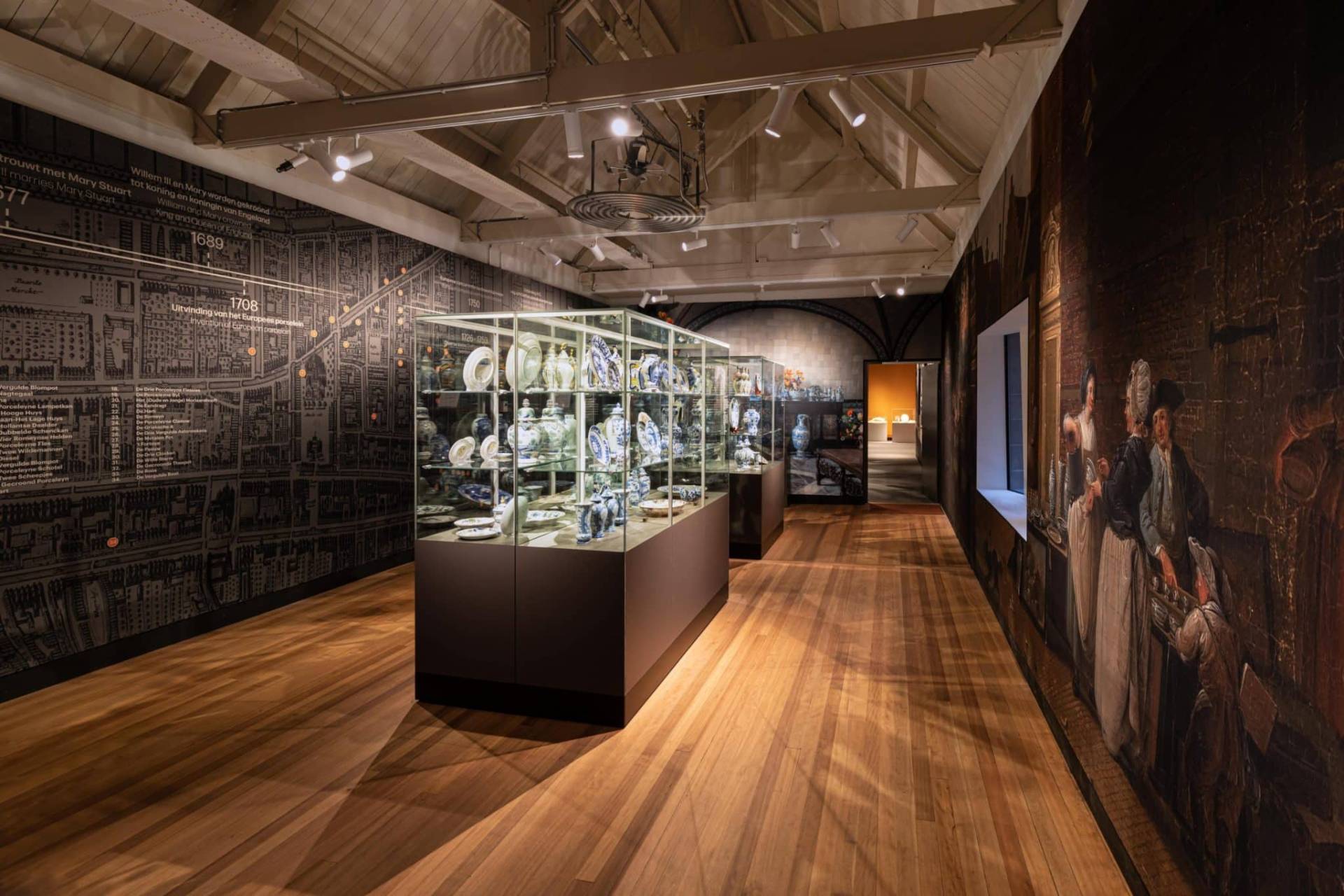 William of Orange talking to participants